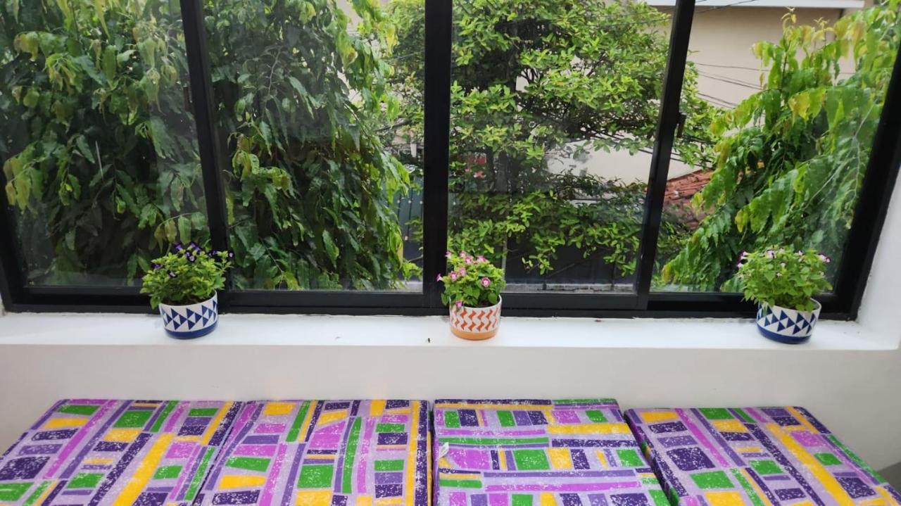 Ceylon Stayz * Colombo