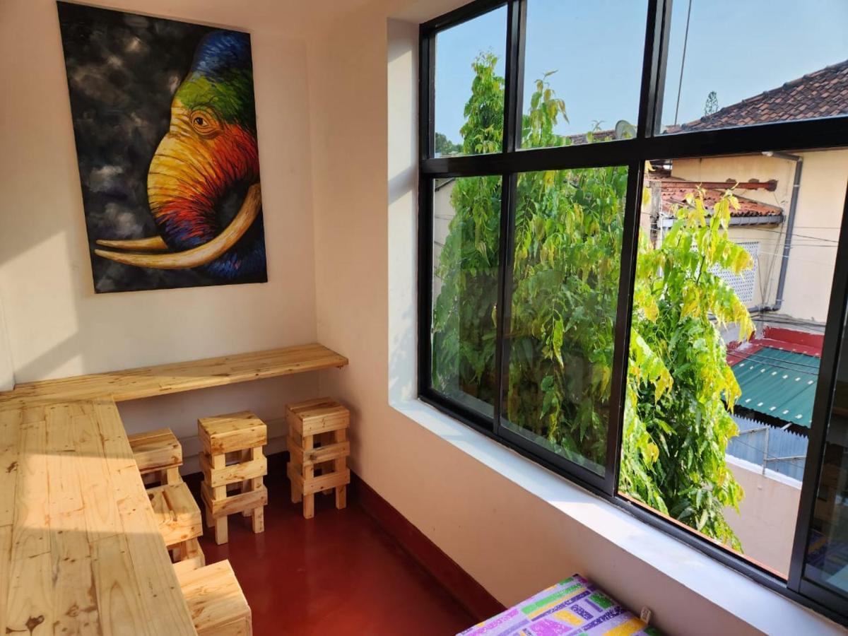 Hostel Ceylon Stayz Colombo